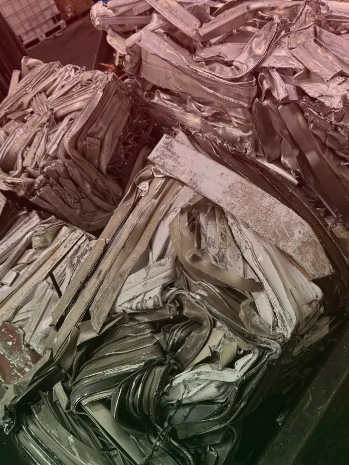 SELL STAINLESS STEEL